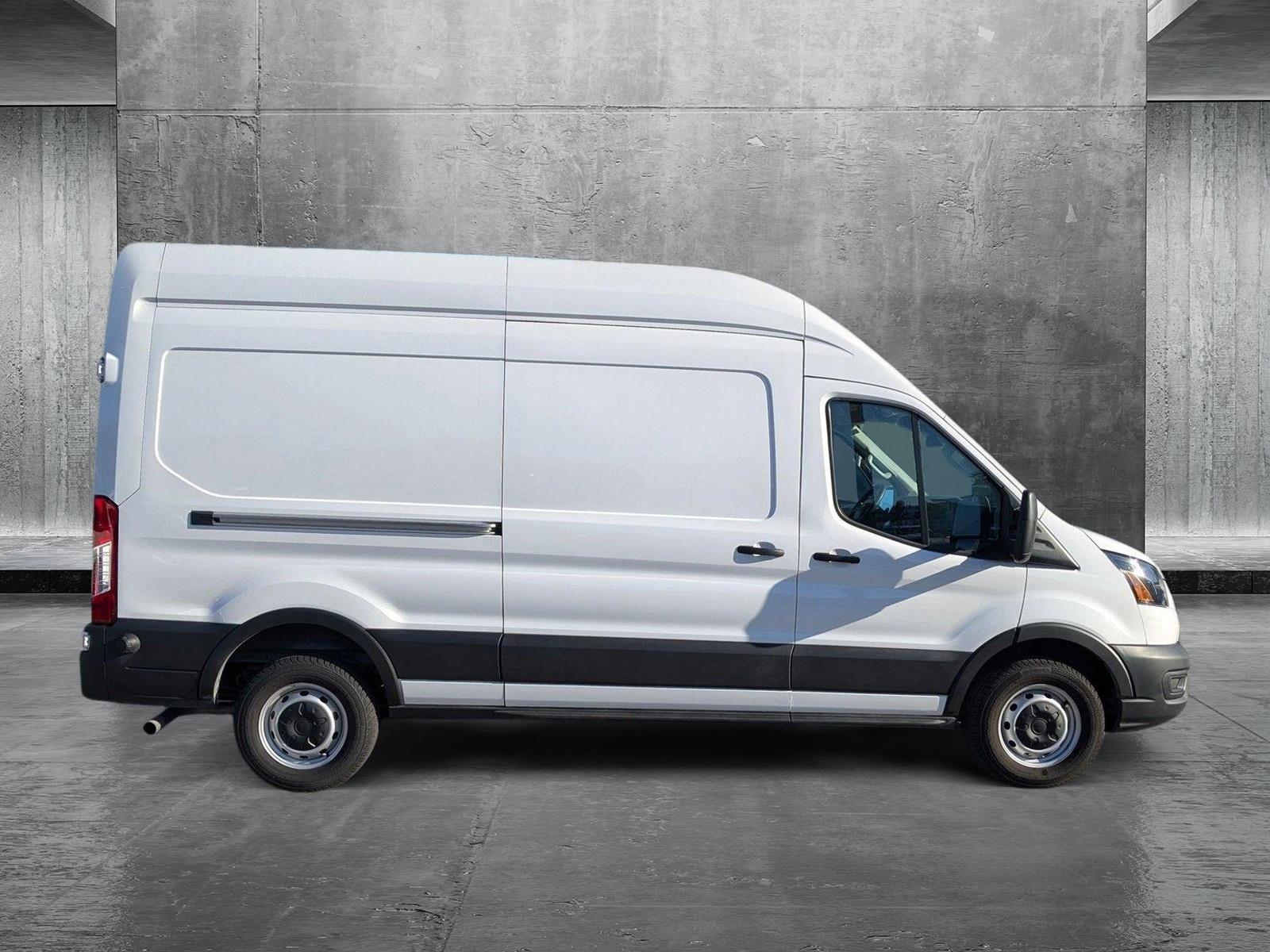 2024 Ford Transit Cargo Van Vehicle Photo in PEMBROKE PINES, FL 33024-6534