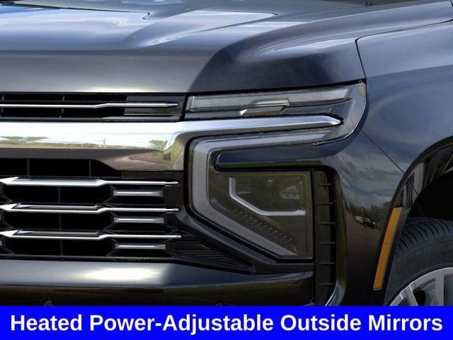 2025 Chevrolet Suburban Vehicle Photo in BROCKTON, MA 02301-7113