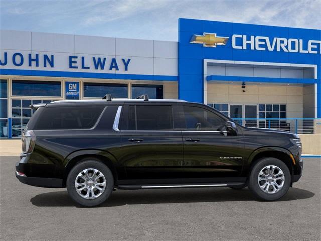 2025 Chevrolet Suburban Vehicle Photo in ENGLEWOOD, CO 80113-6708