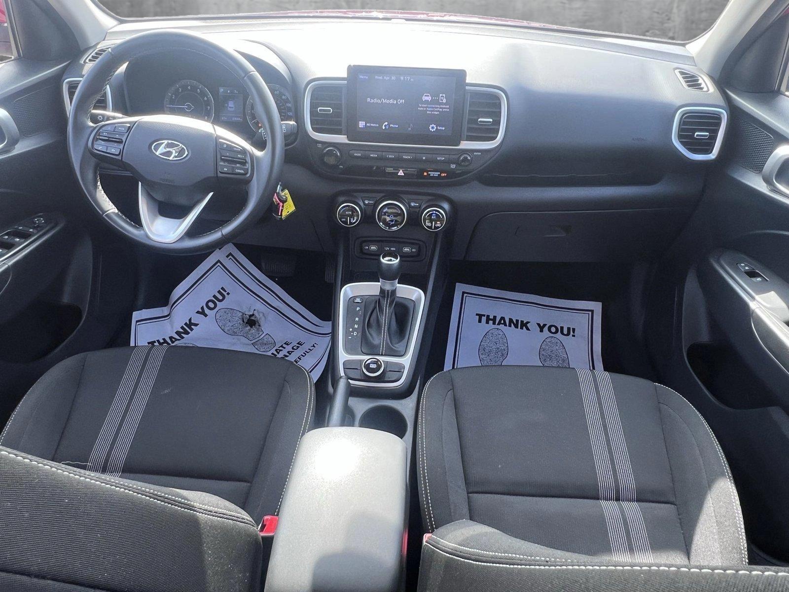 2022 Hyundai VENUE Vehicle Photo in Santa Clarita, CA 91355