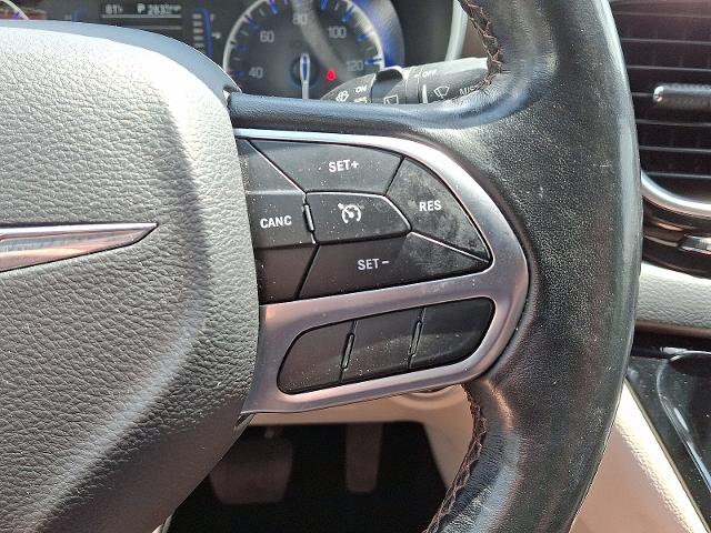 2019 Chrysler Pacifica Vehicle Photo in HARRISBURG, PA 17111-1033