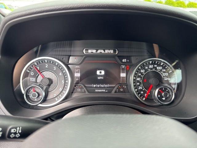 2023 Ram 1500 Vehicle Photo in MEDINA, OH 44256-9631