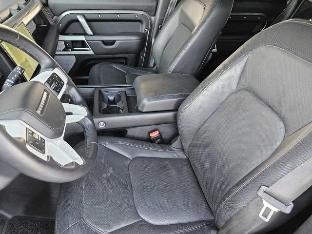 2024 Defender Vehicle Photo in AUSTIN, TX 78717