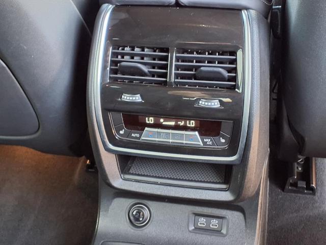 2021 BMW X7 M50i Vehicle Photo in Tampa, FL 33612