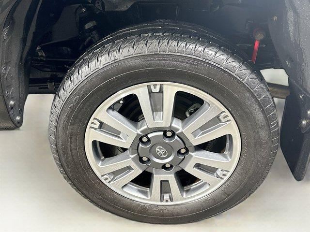 2019 Toyota Tundra 4WD Vehicle Photo in Flemington, NJ 08822