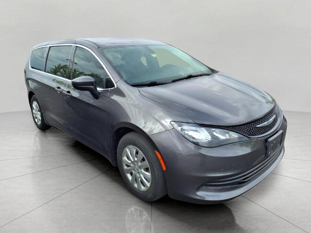 2018 Chrysler Pacifica Vehicle Photo in Oshkosh, WI 54904