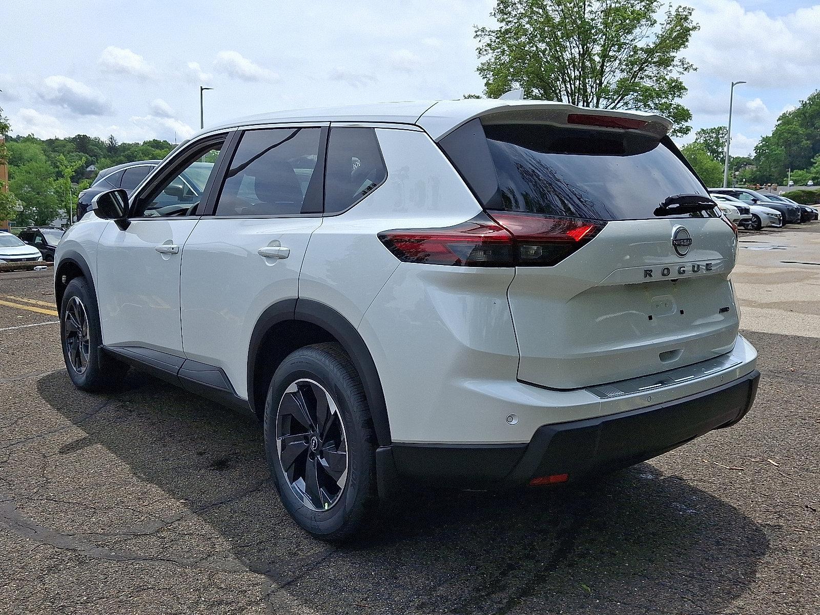 2025 Nissan Rogue Vehicle Photo in Jenkintown, PA 19046