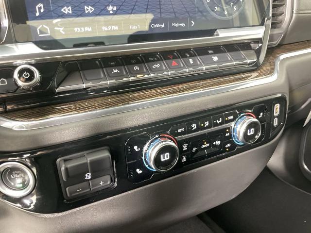 2024 GMC Sierra 1500 Vehicle Photo in GILBERT, AZ 85297-0402