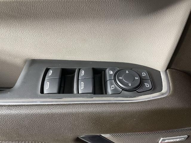 2025 GMC Sierra 1500 Vehicle Photo in GILBERT, AZ 85297-0402
