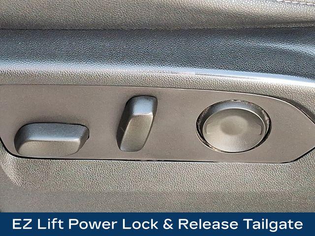 2023 Chevrolet Silverado 1500 Vehicle Photo in PAWLING, NY 12564-3219