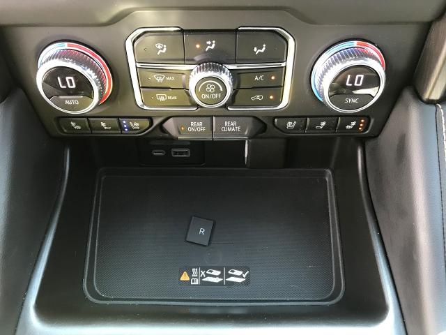 2021 GMC Yukon Vehicle Photo in GREEN BAY, WI 54303-3330