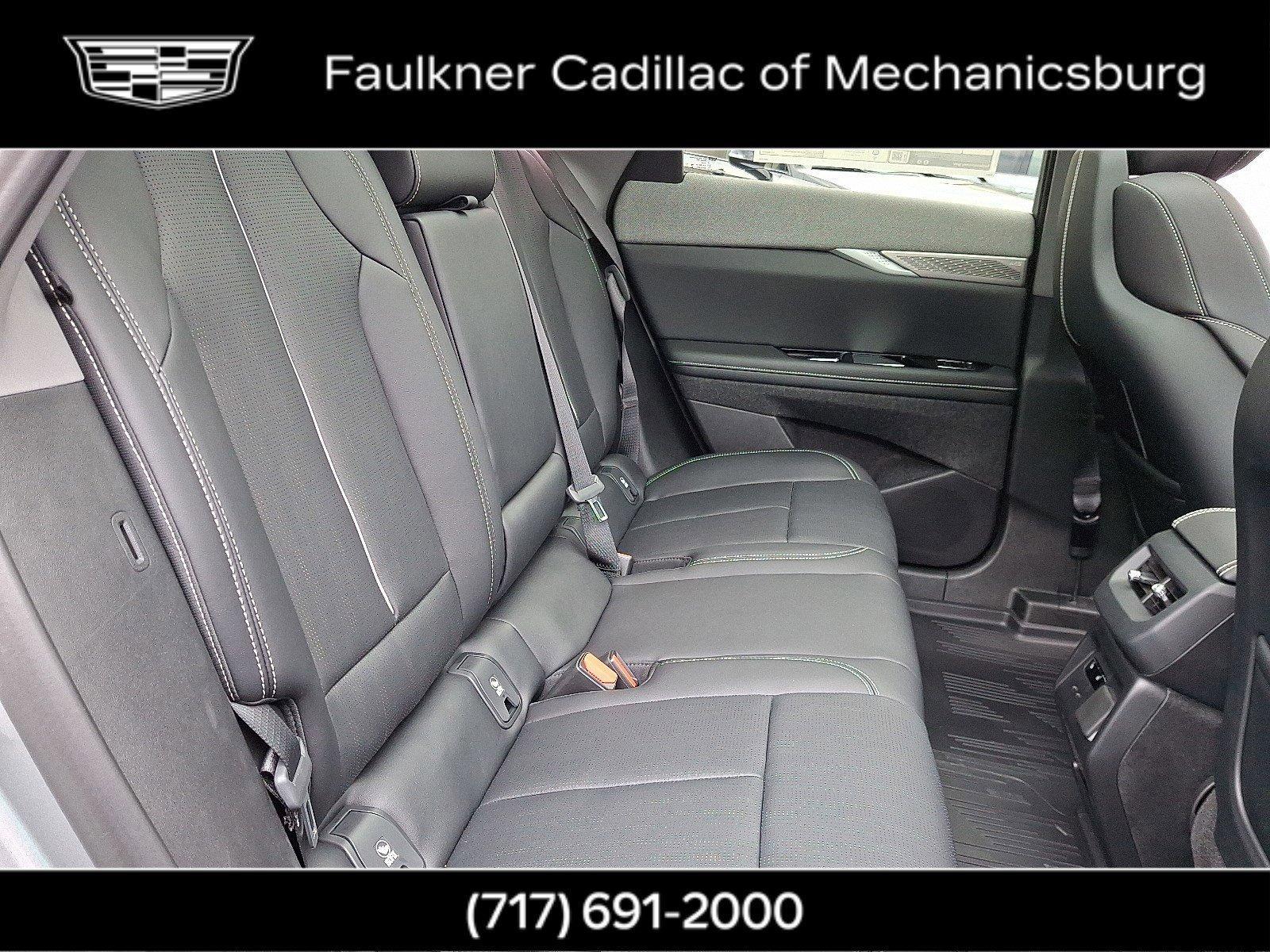 2025 Cadillac OPTIQ Vehicle Photo in MECHANICSBURG, PA 17050-1707