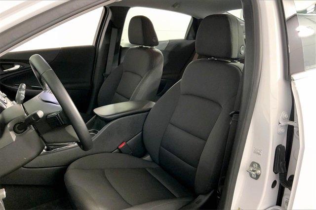 2025 Chevrolet Malibu Vehicle Photo in INDEPENDENCE, MO 64055-1314