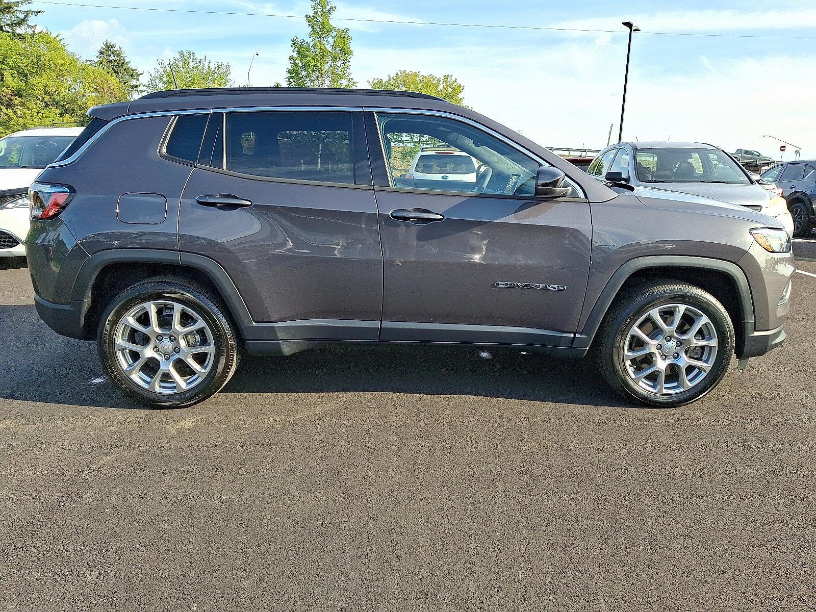 2024 Jeep Compass Vehicle Photo in Easton, PA 18045