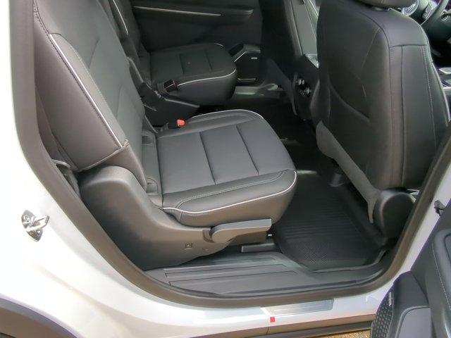 2025 Buick Enclave Vehicle Photo in ALBERTVILLE, AL 35950-0246