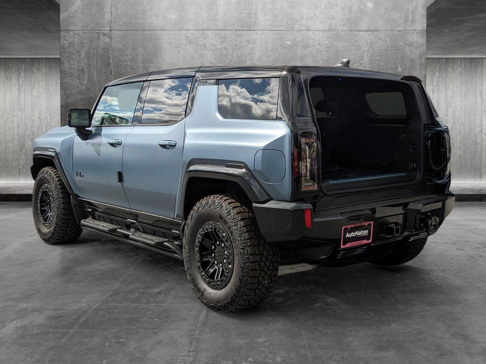 2024 GMC HUMMER EV SUV Vehicle Photo in LAUREL, MD 20707-4622