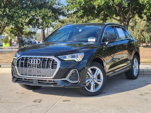 2024 Audi Q3 Vehicle Photo in HOUSTON, TX 77090