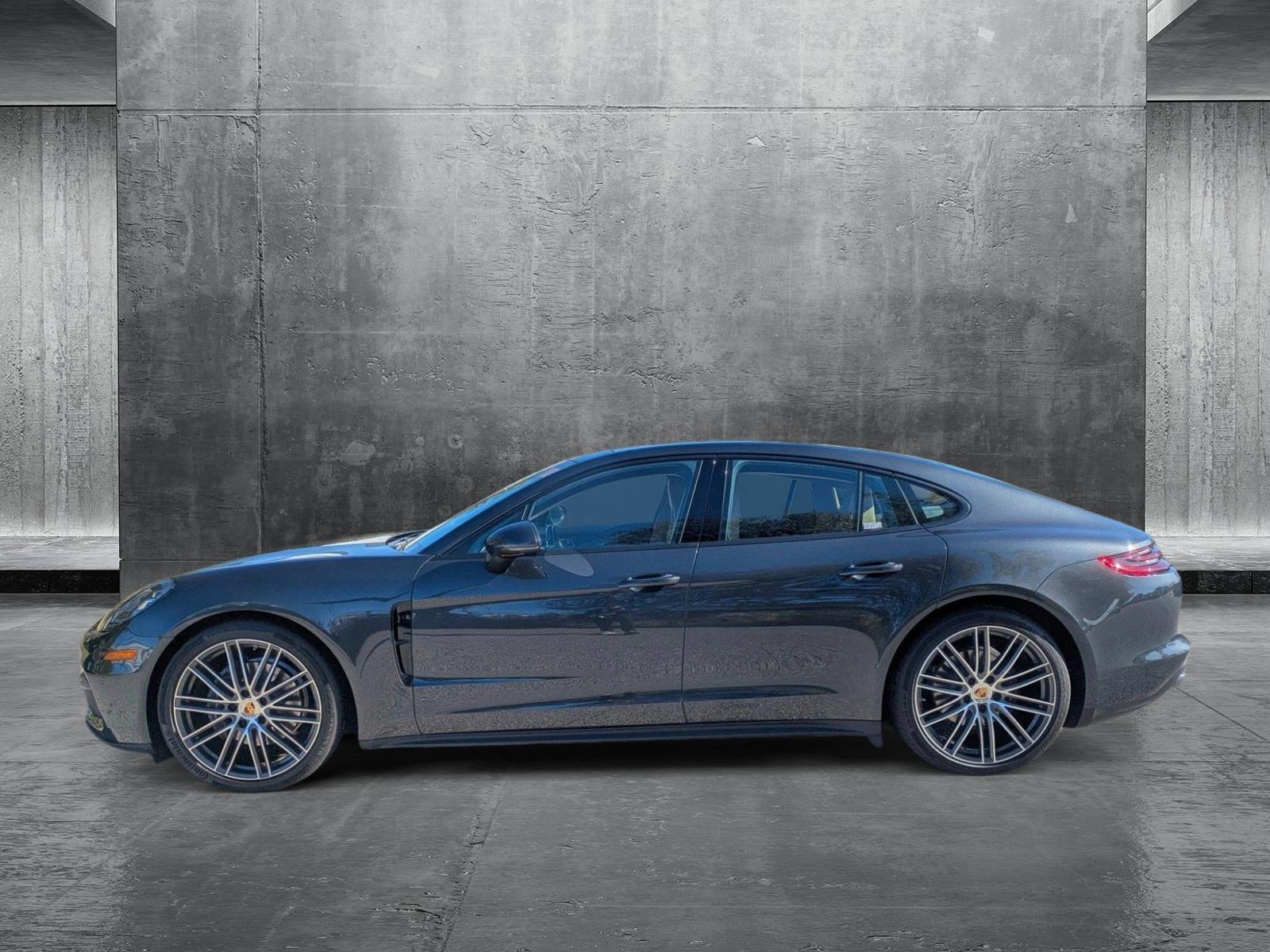 2018 Porsche Panamera Vehicle Photo in Sarasota, FL 34231