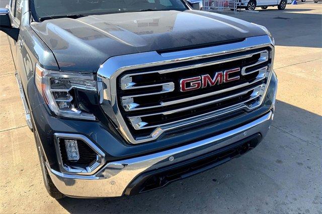 2021 GMC Sierra 1500 Vehicle Photo in TOPEKA, KS 66609-0000