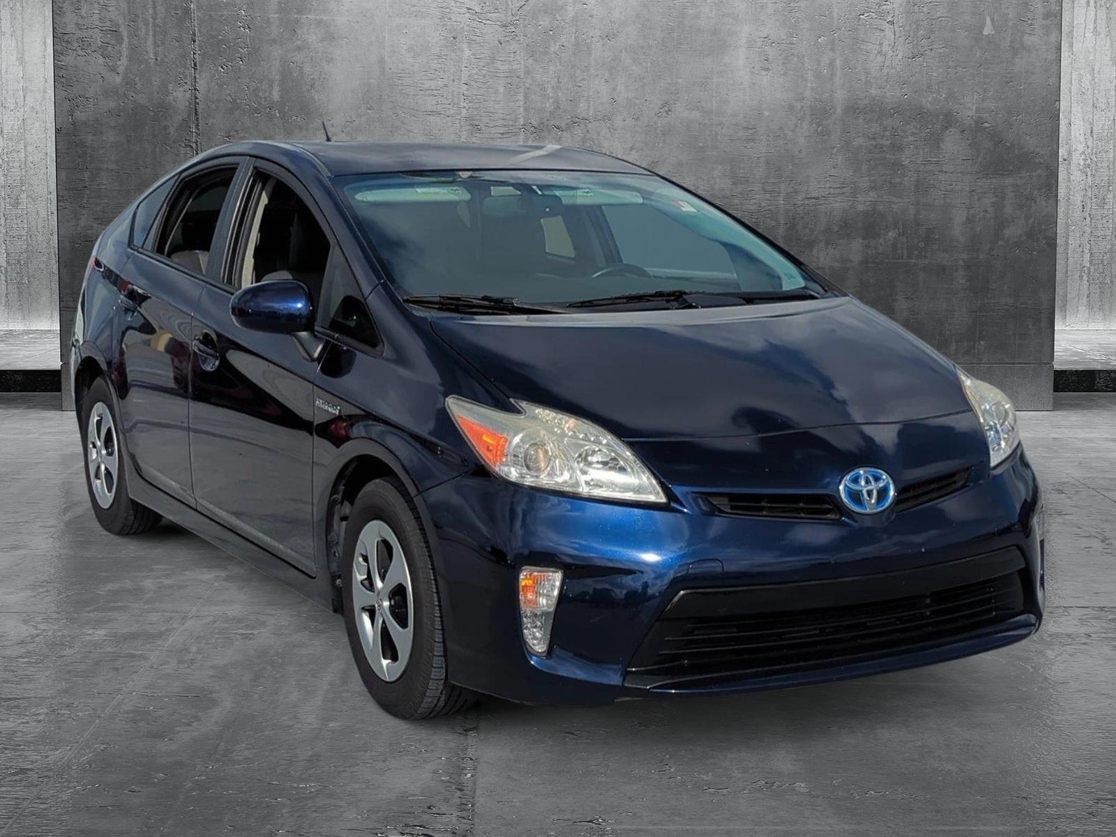 2015 Toyota Prius Vehicle Photo in Ft. Myers, FL 33907