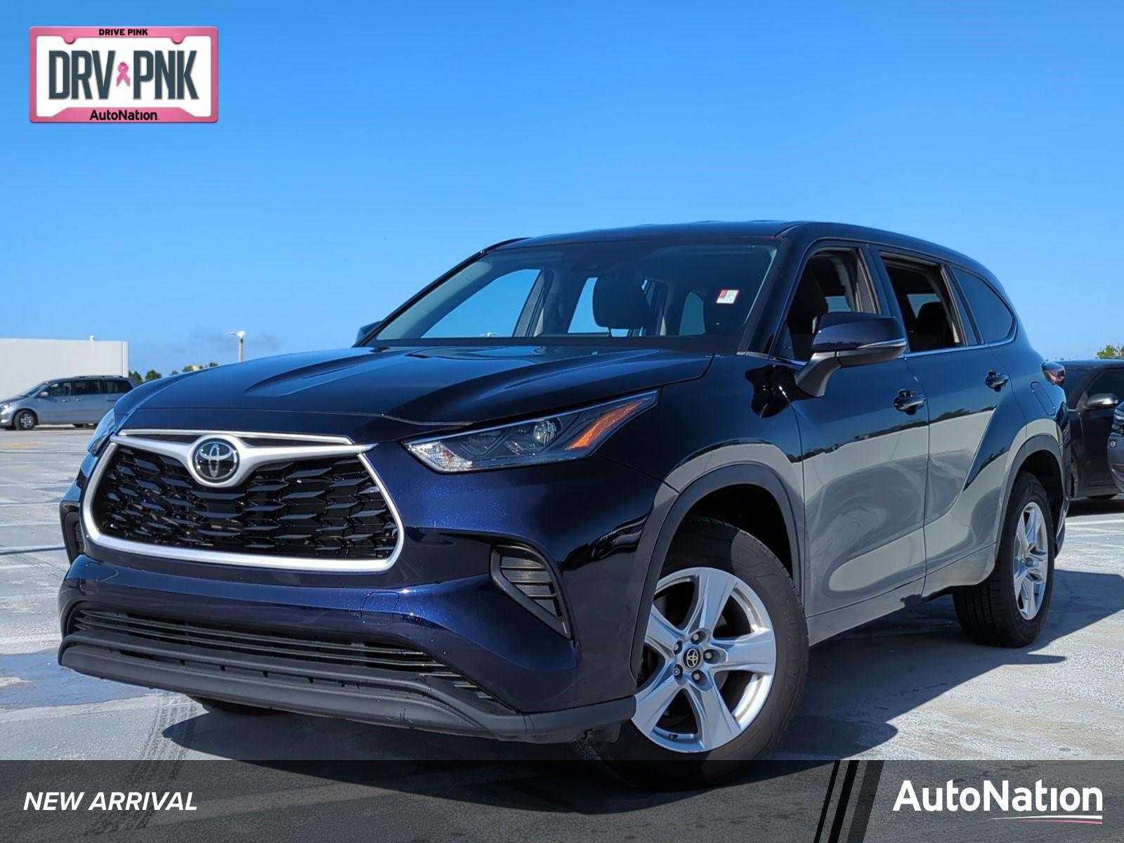 2022 Toyota Highlander Vehicle Photo in Ft. Myers, FL 33907