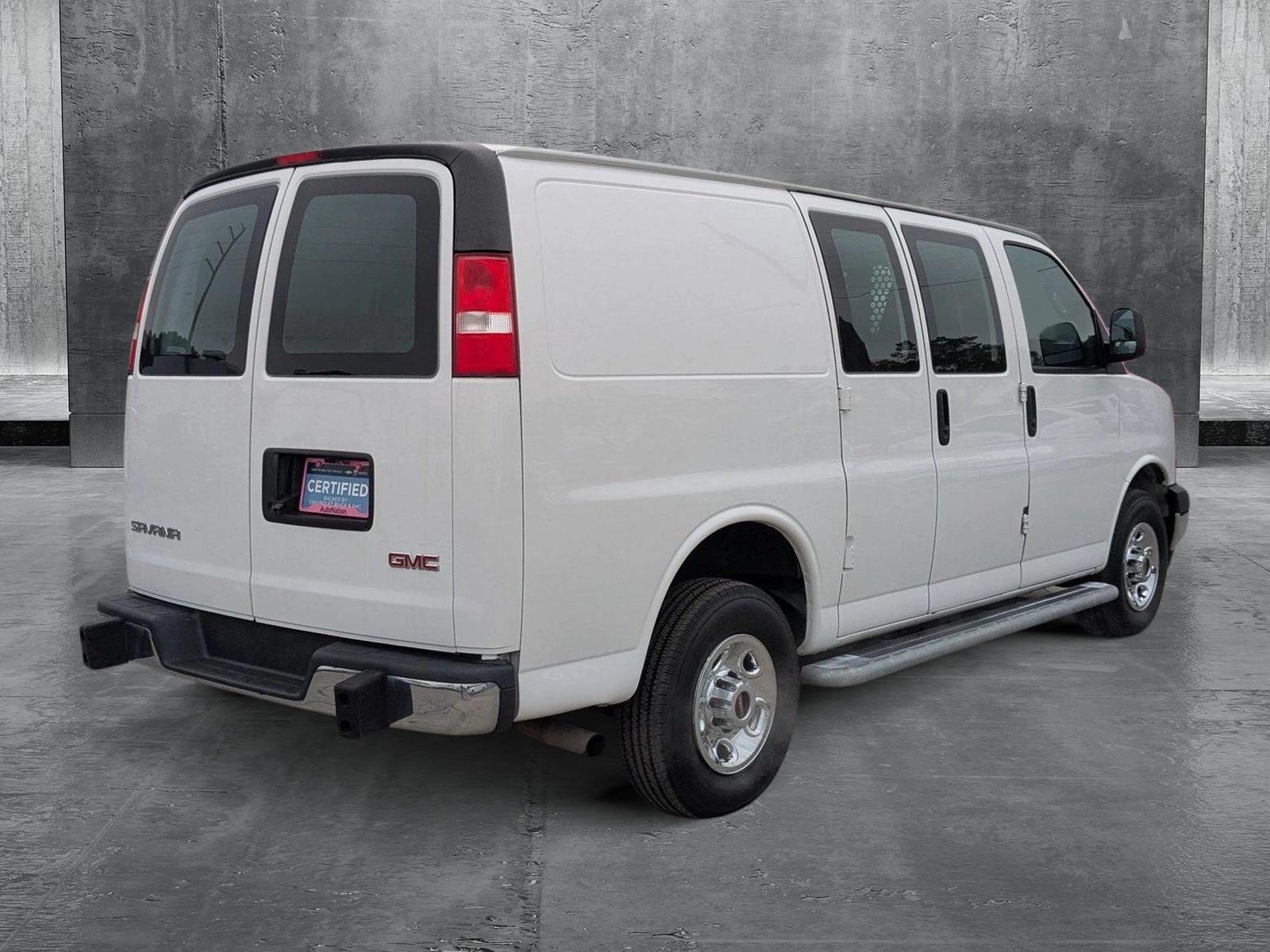 2022 GMC Savana Cargo 2500 Vehicle Photo in MIAMI, FL 33134-2699