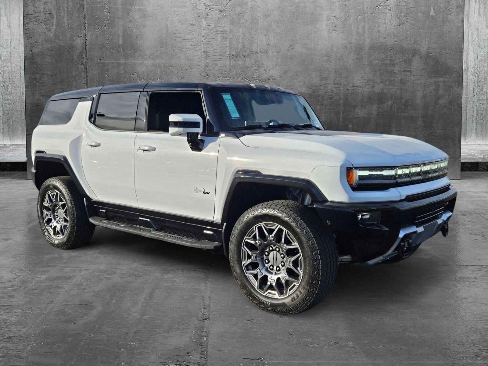 2025 GMC HUMMER EV SUV Vehicle Photo in LAS VEGAS, NV 89146-3033