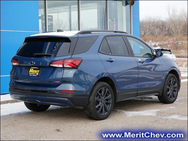 2024 Chevrolet Equinox Vehicle Photo in MAPLEWOOD, MN 55119-4794