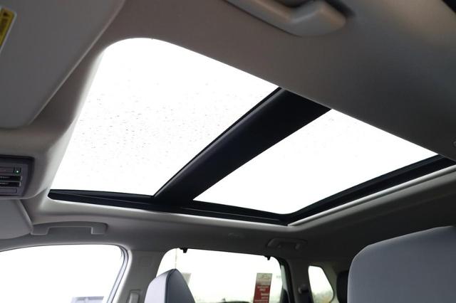 2025 Nissan Rogue Vehicle Photo in Ballwin, MO 63011