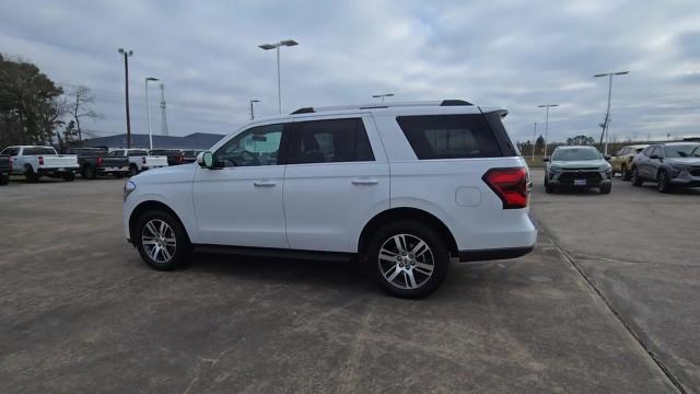 2024 Ford Expedition Vehicle Photo in CROSBY, TX 77532-9157