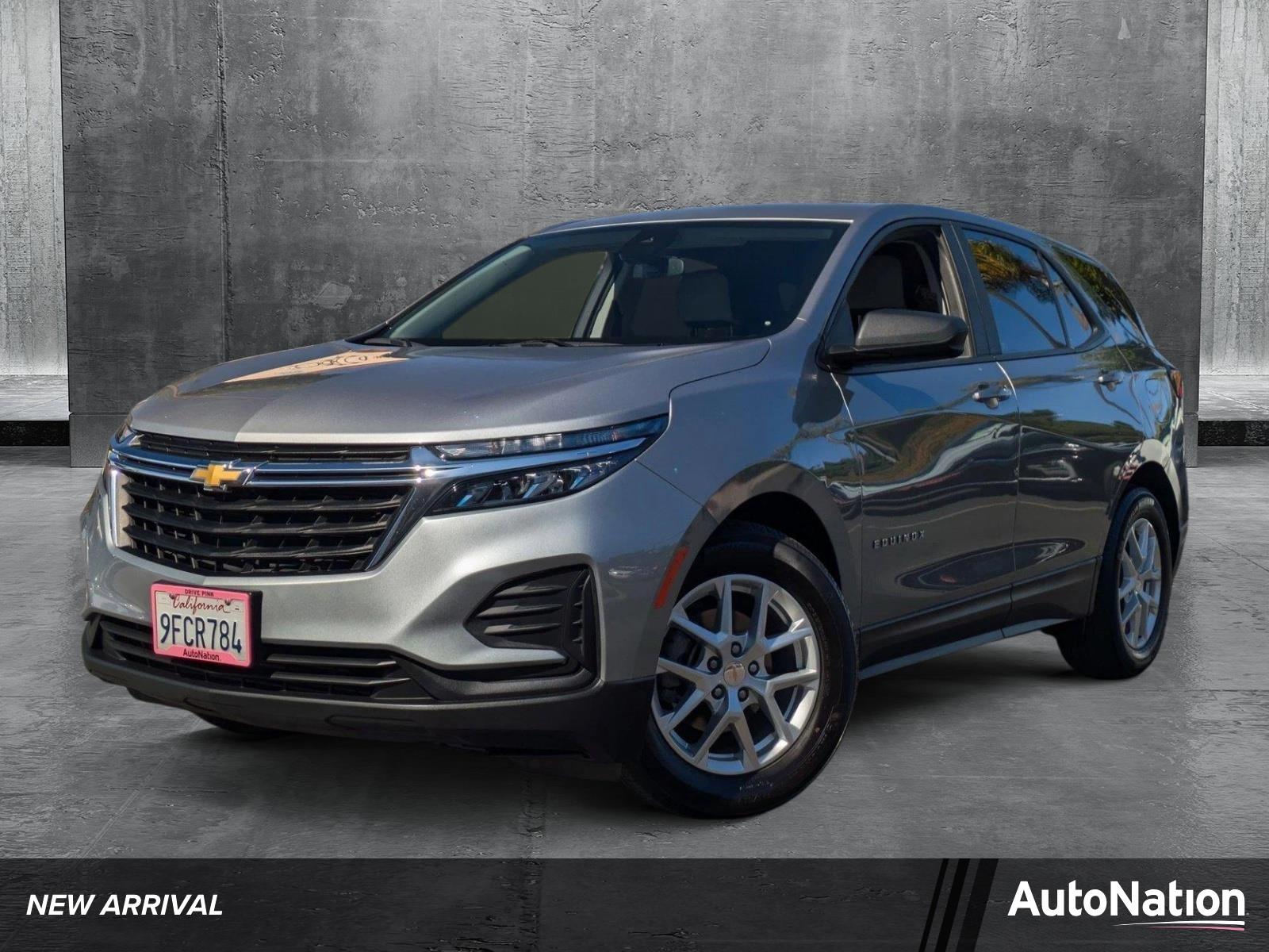 2023 Chevrolet Equinox Vehicle Photo in VALENCIA, CA 91355-1705