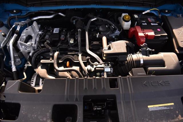 2025 Nissan Kicks Vehicle Photo in Ballwin, MO 63011