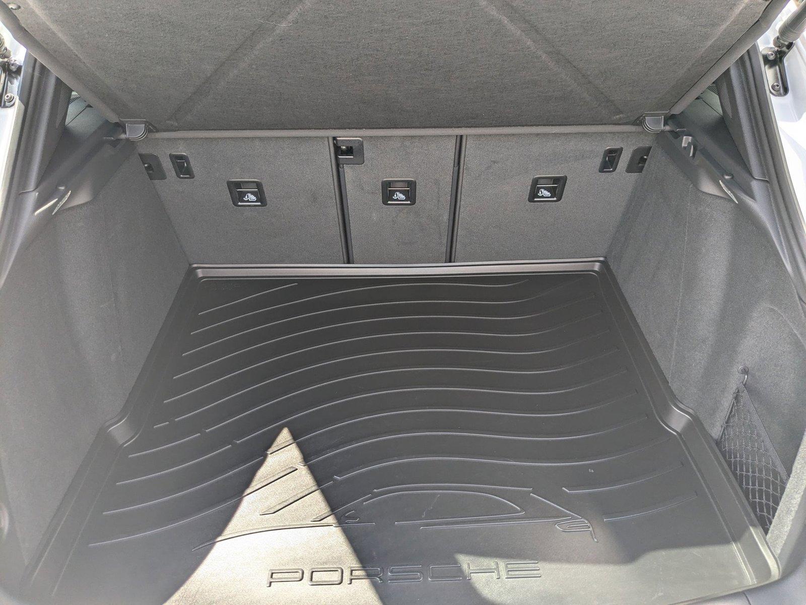 2025 Porsche Macan Vehicle Photo in Maitland, FL 32751