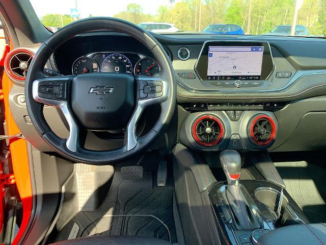 2022 Chevrolet Blazer Vehicle Photo in MOON TOWNSHIP, PA 15108-2571