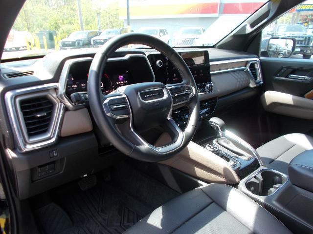 2023 GMC Canyon Vehicle Photo in LOWELL, MA 01852-4336
