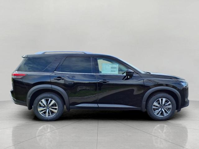 2025 Nissan Pathfinder Vehicle Photo in Oshkosh, WI 54904