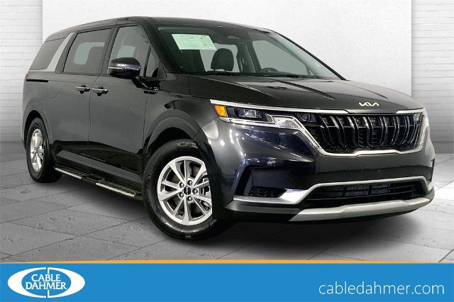 2024 Kia Carnival Vehicle Photo in Lees Summit, MO 64086