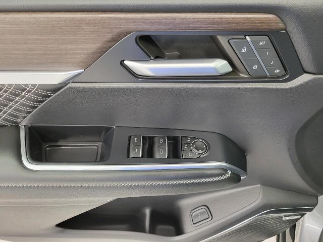 2024 GMC Acadia Vehicle Photo in GREEN BAY, WI 54303-3330