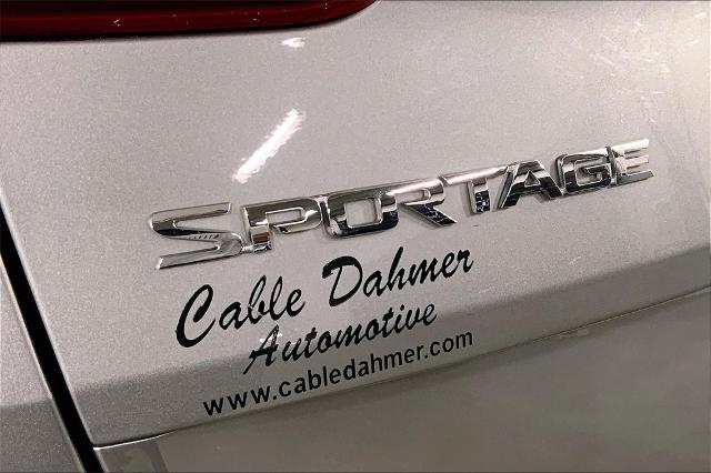 2021 Kia Sportage Vehicle Photo in Lees Summit, MO 64086