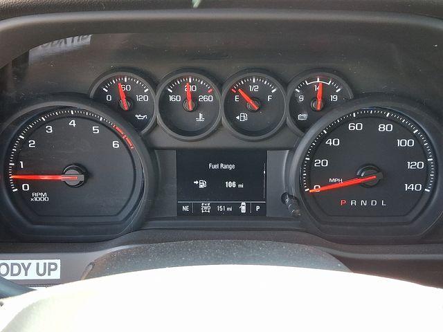 2025 Chevrolet Silverado 3500 HD Chassis Cab Vehicle Photo in DANBURY, CT 06810-5034