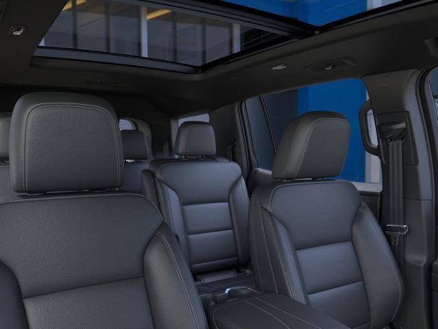 2025 Chevrolet Traverse Vehicle Photo in KANSAS CITY, MO 64114-4502