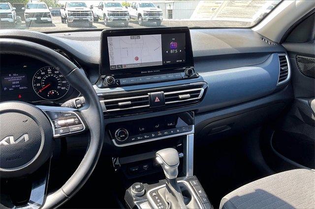 2023 Kia Seltos Vehicle Photo in INDEPENDENCE, MO 64055-1314