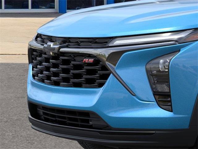 2025 Chevrolet Trax Vehicle Photo in ENGLEWOOD, CO 80113-6708