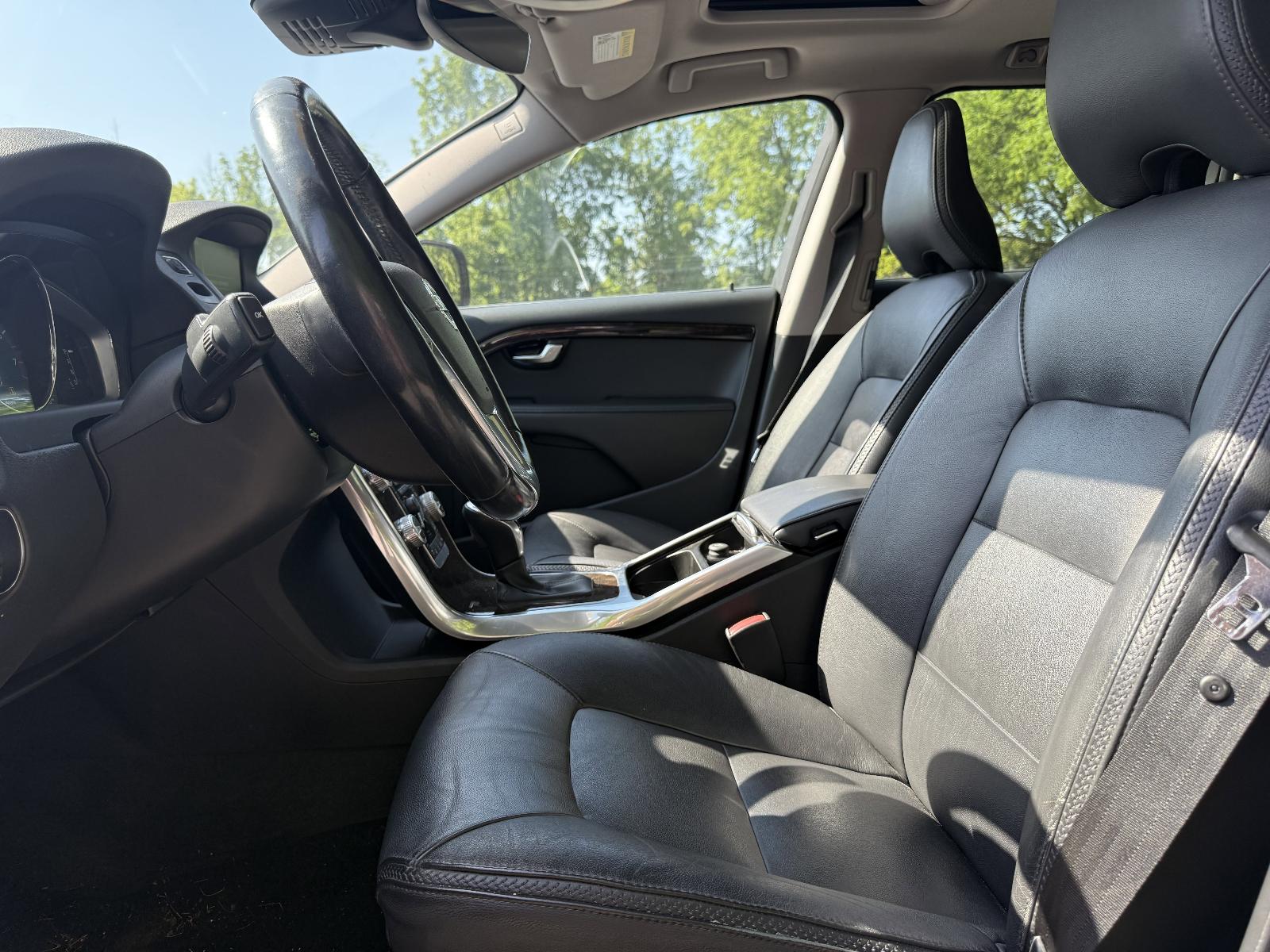 2016 Volvo XC70 Vehicle Photo in Harrisburg, PA 17111