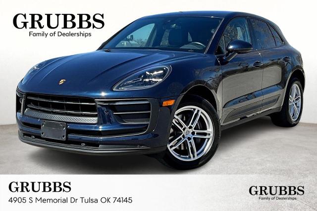 2022 Porsche Macan Vehicle Photo in Tulsa, OK 74145