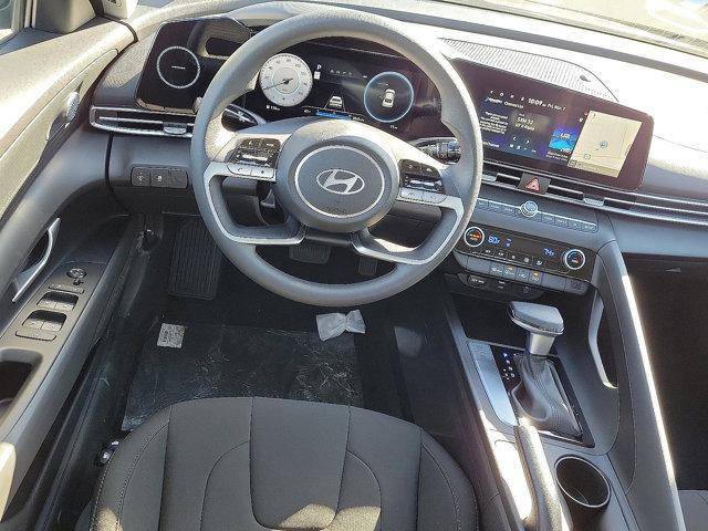2025 Hyundai ELANTRA Vehicle Photo in Harrisburg, PA 17111