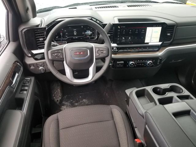 2025 GMC Sierra 1500 Vehicle Photo in ELYRIA, OH 44035-6349
