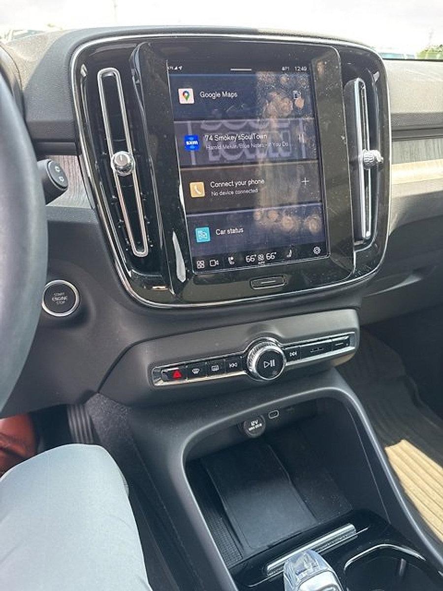 2023 Volvo XC40 Vehicle Photo in Trevose, PA 19053