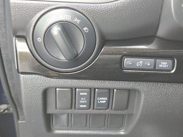 2018 Nissan Titan Vehicle Photo in Decatur, TX 76234