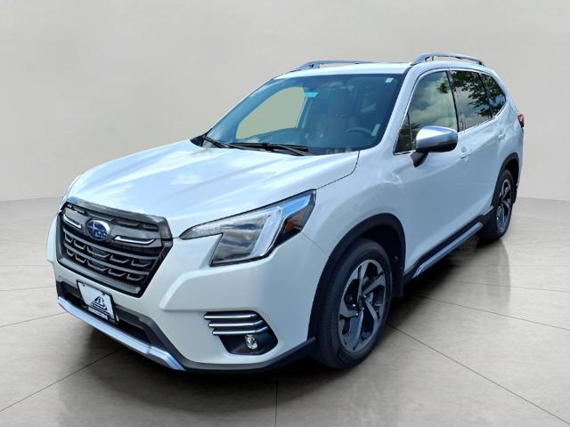 2022 Subaru Forester Vehicle Photo in Oshkosh, WI 54904